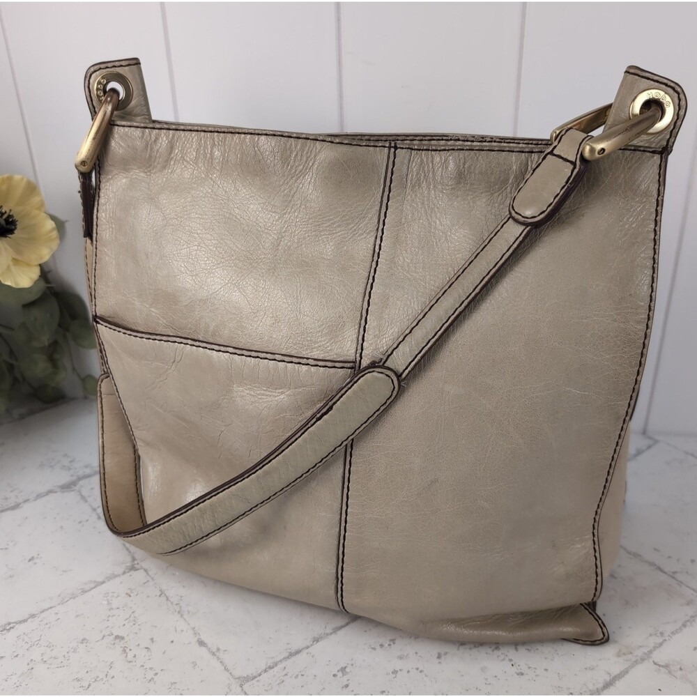 HOBO The Original Leather Cream Beige Domina Shoulder Bag Purse